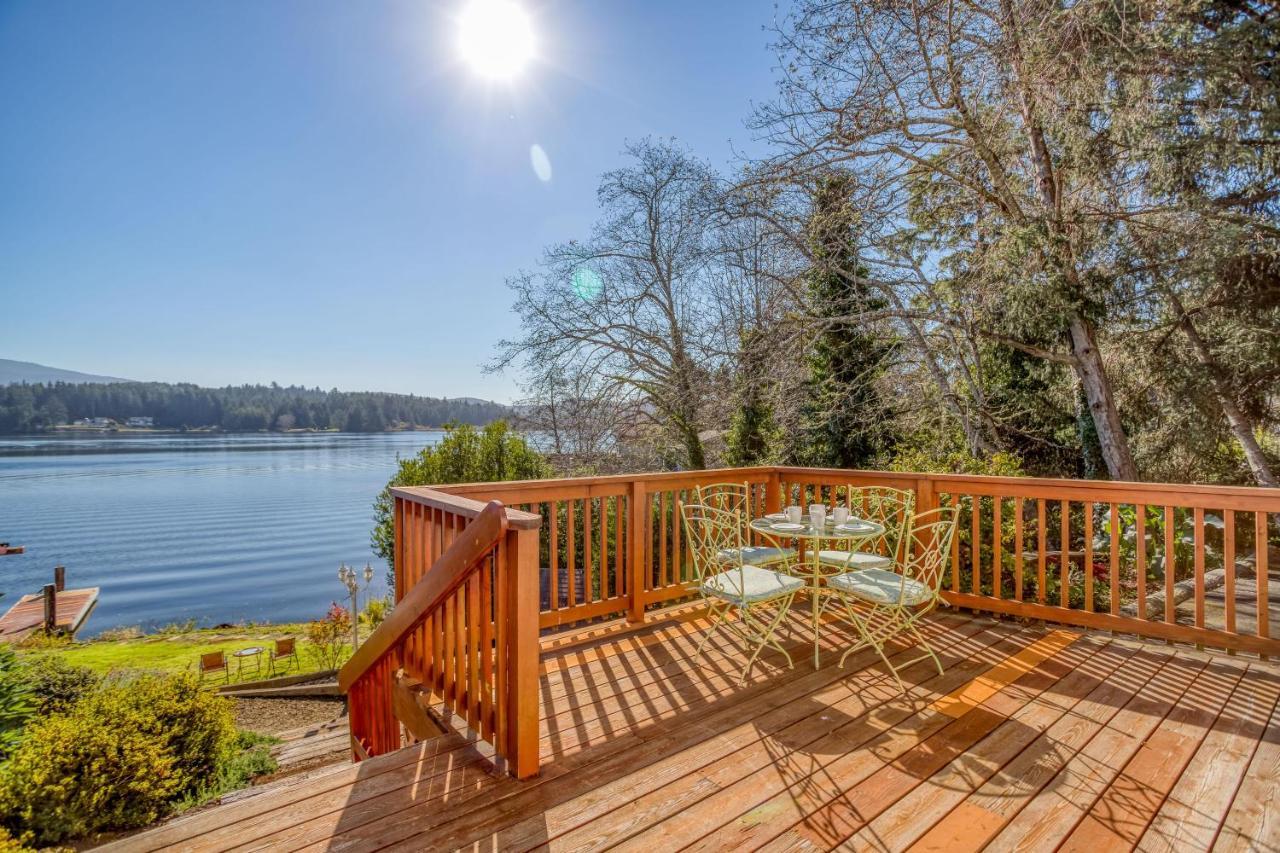 Regatta Park Lake House Лінкольн-Сіті Екстер'єр фото